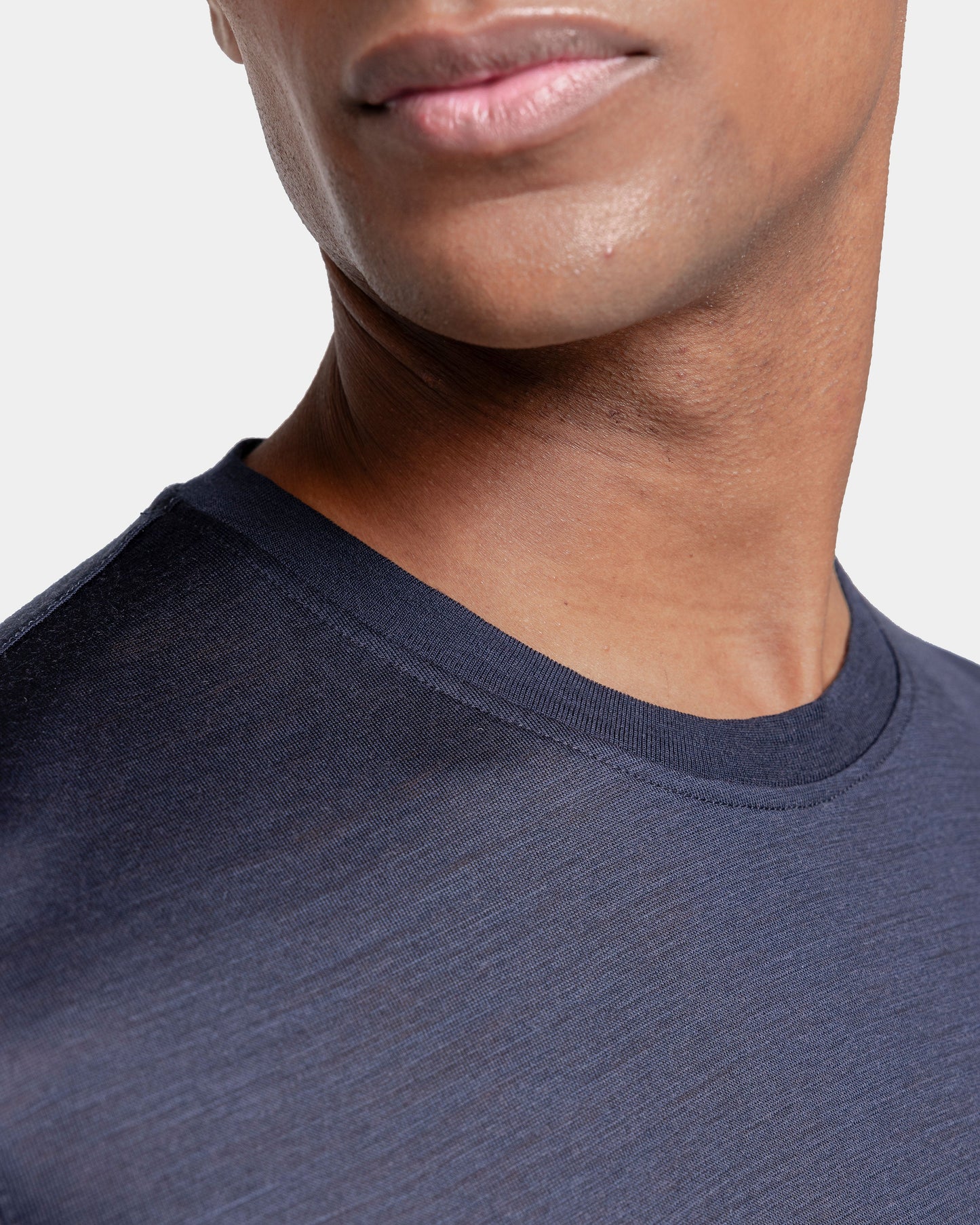 Short sleeve solid color tech T-shirt Blue Extrafine Merino Wool